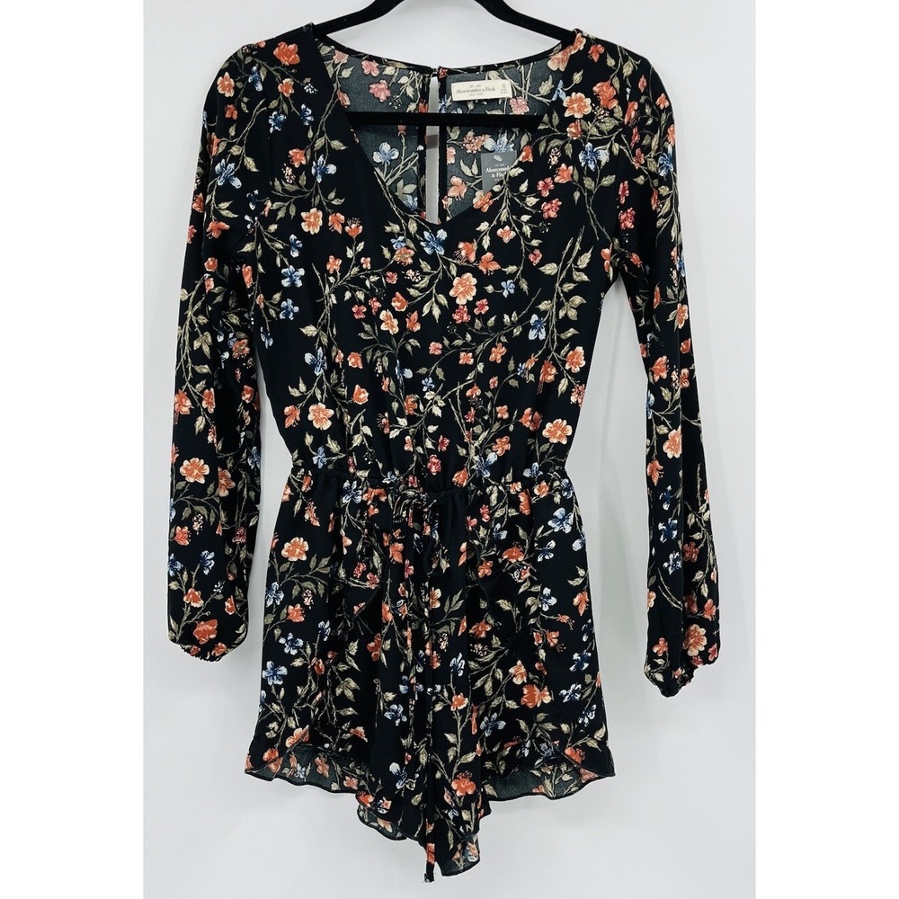 NWT Abercrombie and Fitch Floral Print Long Sleeve Romper Black Size XS